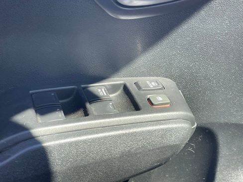 Used 2013 Honda Fit Sport image 11