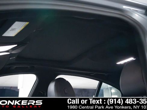 Used 2023 BMW 540i xDrive w/ M Sport Package image 38