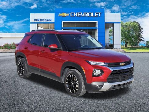 Used 2021 Chevrolet TrailBlazer LT w/ Convenience Package image 9