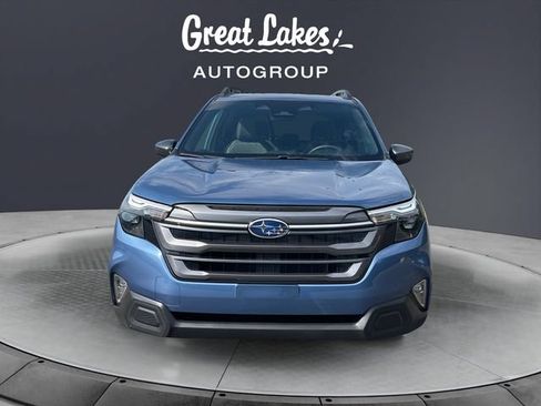 Certified 2025 Subaru Forester Premium AWD/4WD image 8