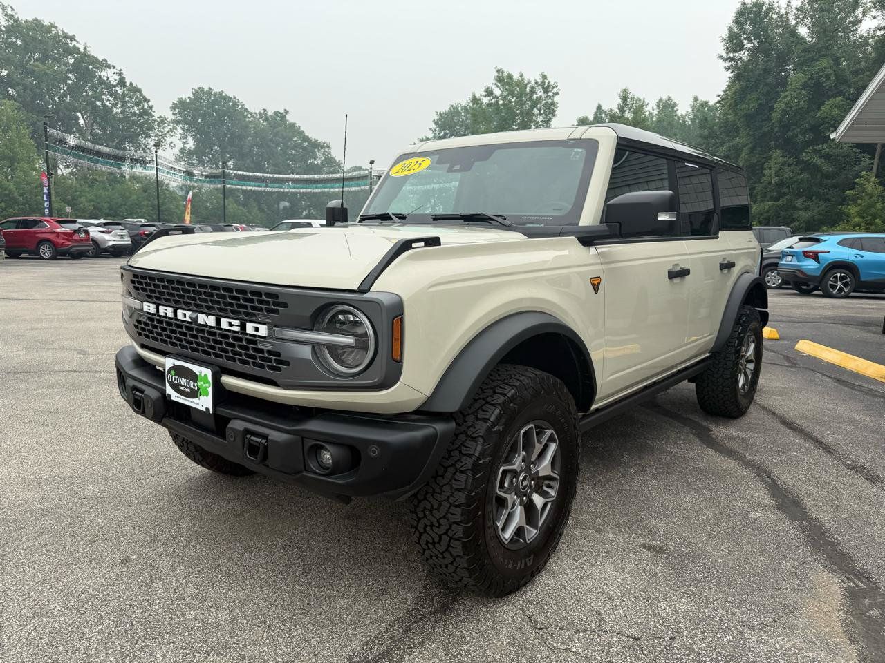 Used 2025 Ford Bronco Badlands AWD/4WD image 7