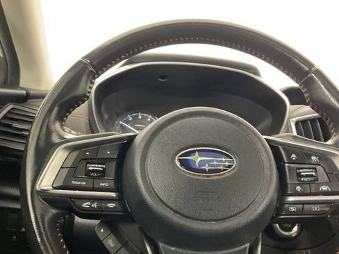 Used 2020 Subaru Crosstrek 2.0i Premium w/ Moonroof Package 1 AWD/4WD image 23
