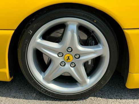 Used 1995 Ferrari F355 Berlinetta RWD image 31