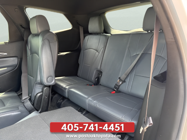 Used 2023 Buick Enclave Essence FWD image 19