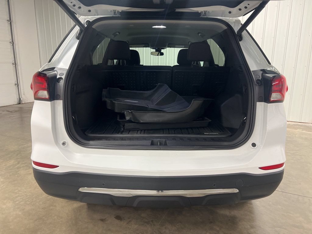 Certified 2023 Chevrolet Equinox LT AWD/4WD image 7