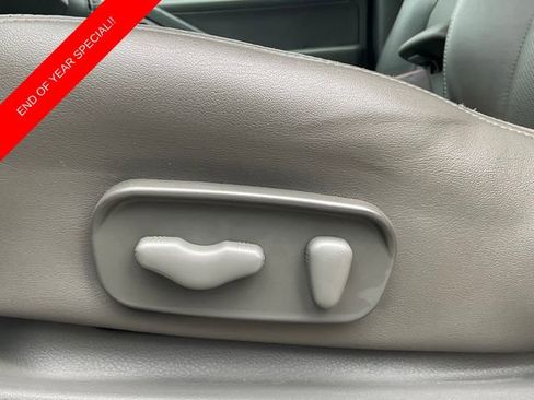 Used 2019 Nissan Frontier SL image 12