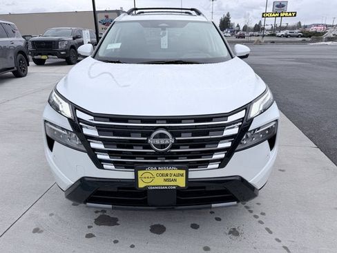 New 2026 Nissan Rogue Platinum image 7