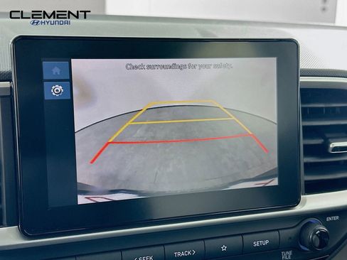 New 2026 Hyundai Venue SEL FWD image 18