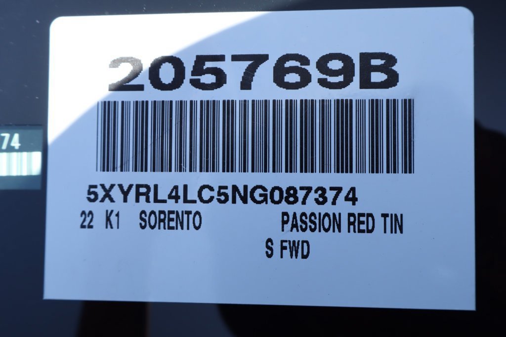 Used 2022 Kia Sorento S FWD image 39