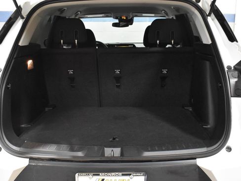 Used 2024 Chevrolet TrailBlazer LT w/ Driver Confidence Package FWD image 25