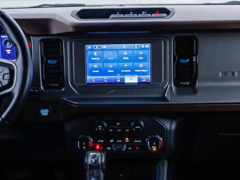 Used 2022 Ford Bronco Outer Banks image 14