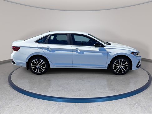 New 2026 Volkswagen Jetta Sport FWD image 4