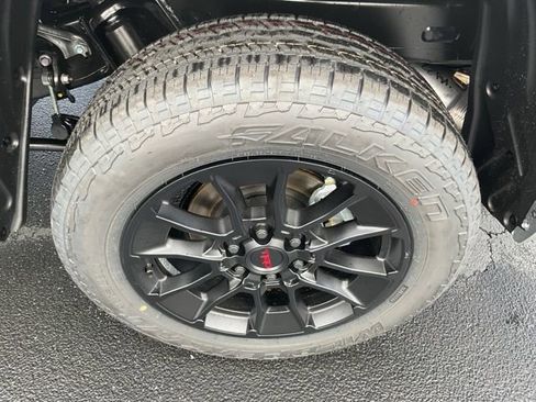 New 2025 Toyota Tundra SR5 image 8