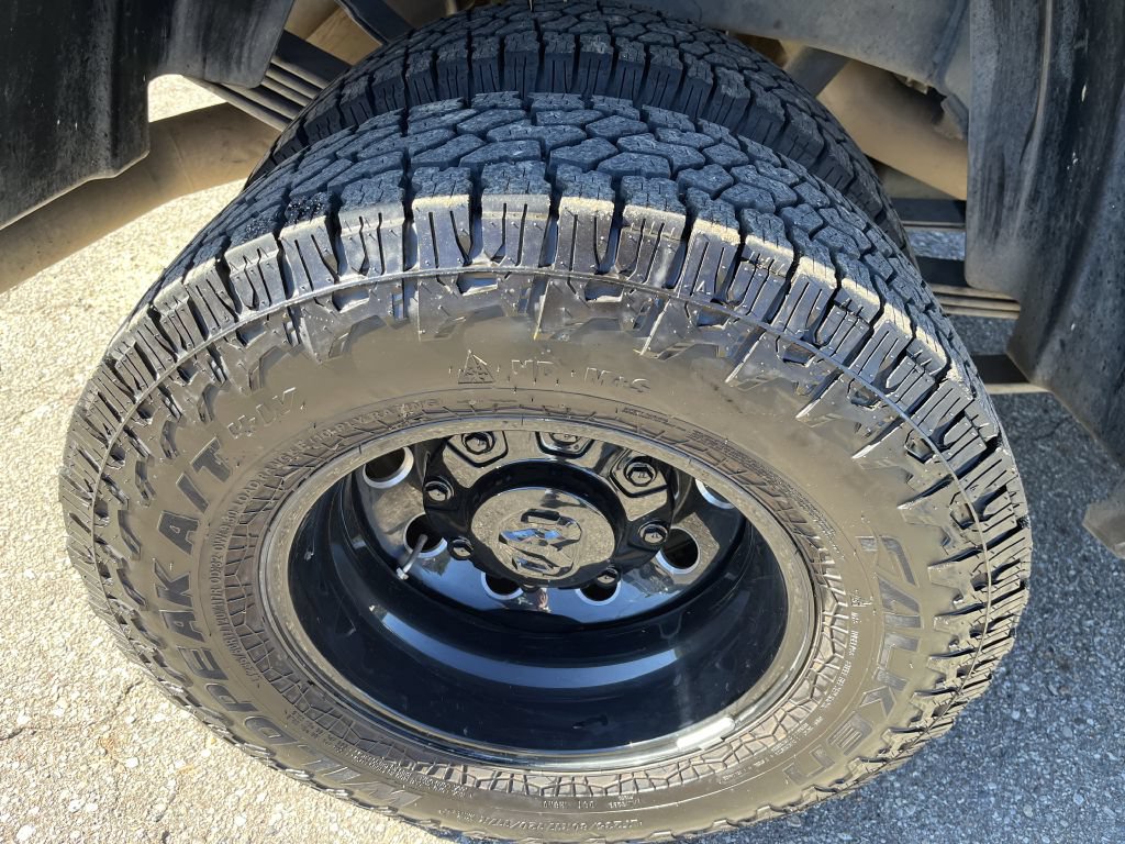 Used 2024 RAM 3500 Big Horn w/ Night Edition AWD/4WD image 12