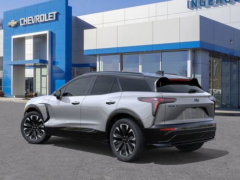 New 2026 Chevrolet Blazer EV RS image 3