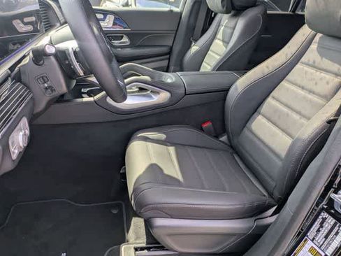 Used 2025 Mercedes-Benz GLS 450 GLS 450 image 14