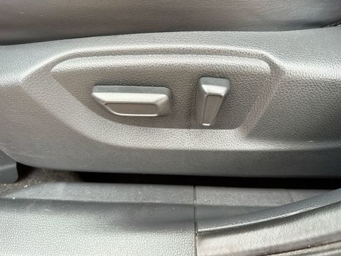 Used 2024 Mitsubishi Eclipse Cross SE image 12