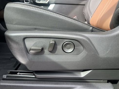 New 2025 Chevrolet Silverado 1500 High Country w/ High Country Premium Package image 12