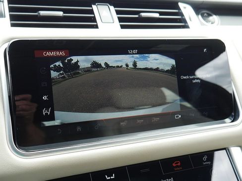 Used 2019 Land Rover Range Rover Sport Supercharged AWD/4WD image 39