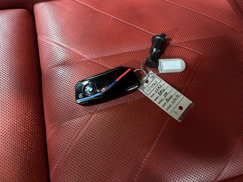 Used 2023 BMW XM AWD/4WD image 36