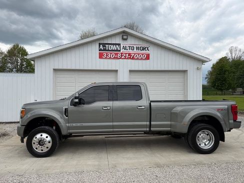 Used 2019 Ford F450 Limited AWD/4WD image 6