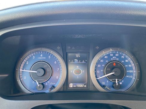 Used 2016 Toyota Sienna XLE w/ XLE Navigation Package AWD/4WD image 28
