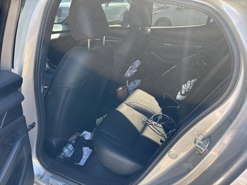 Used 2024 MAZDA MAZDA3 Hatchback w/Premium Plus Pkg image 15