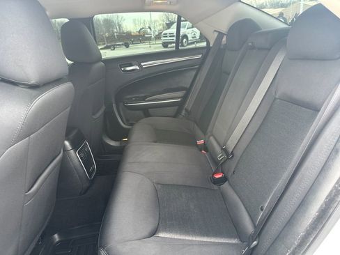 Used 2021 Chrysler 300 Touring w/ Sport Appearance Package RWD image 15