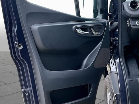 New 2025 Mercedes-Benz Sprinter 2500 image 15