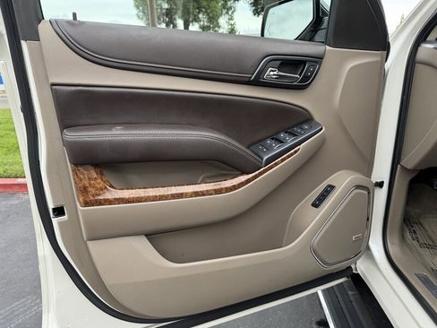 Used 2015 Chevrolet Tahoe LTZ image 44