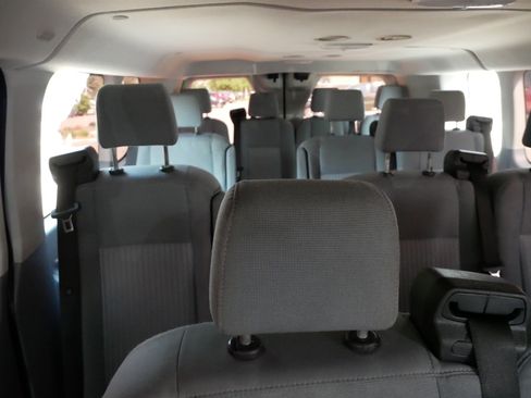 Used 2019 Ford Transit 350 XLT RWD image 28