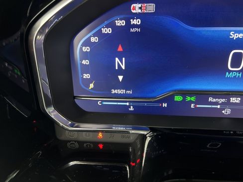 Used 2024 Chevrolet Silverado 1500 LT Trail Boss w/ Convenience Package II image 11