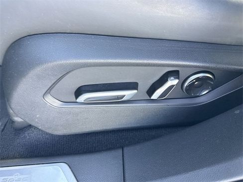 Used 2022 Acura RDX A-Spec image 12