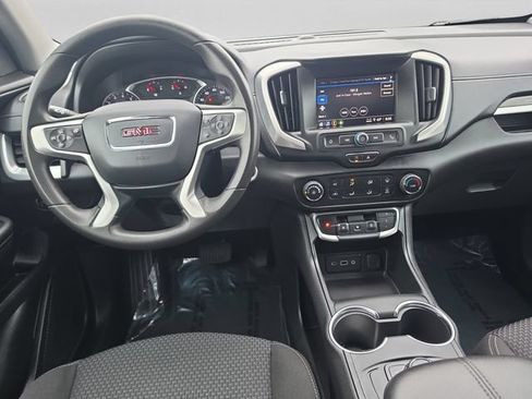 Used 2024 GMC Terrain SLE AWD/4WD image 12