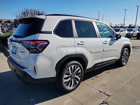 Used 2026 Subaru Forester Touring image 8