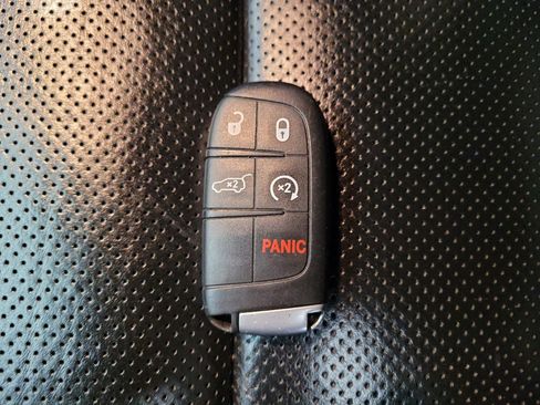 Used 2021 Jeep Grand Cherokee Limited w/ Quick Order Package 28K 80th RWD image 32