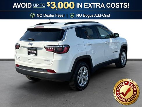 Used 2024 Jeep Compass Latitude AWD/4WD image 7