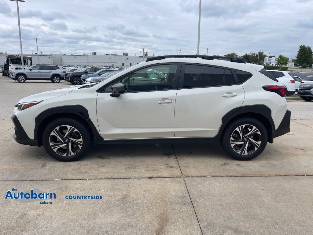 Used 2024 Subaru Crosstrek 2.0i Premium AWD/4WD image 4