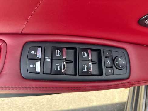 Used 2019 Maserati Quattroporte S GranLusso RWD image 12