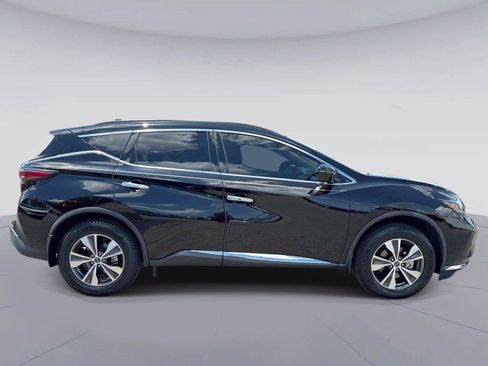 Used 2023 Nissan Murano SV FWD image 2