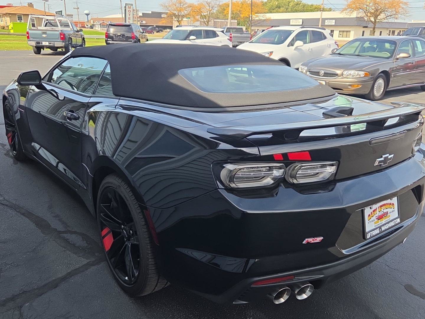 Used 2023 Chevrolet Camaro LT w/ Redline Edition RWD image 7