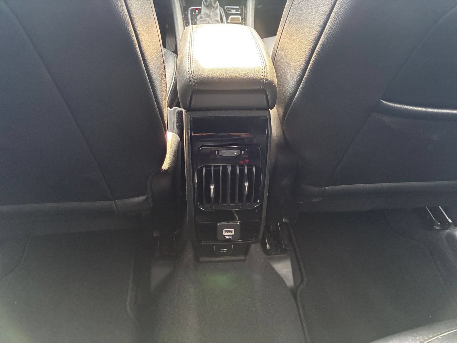 Used 2025 Jeep Compass Limited AWD/4WD image 22