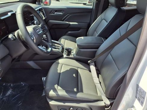 New 2025 GMC Canyon Elevation w/ Convenience Package image 5