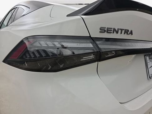 New 2026 Nissan Sentra SR w/ SR Premium Package FWD image 31
