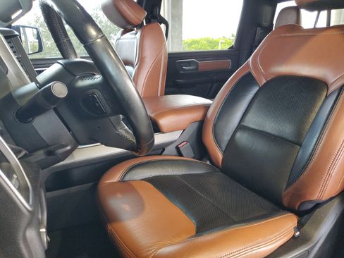 Used 2019 RAM 1500 Big Horn AWD/4WD image 18