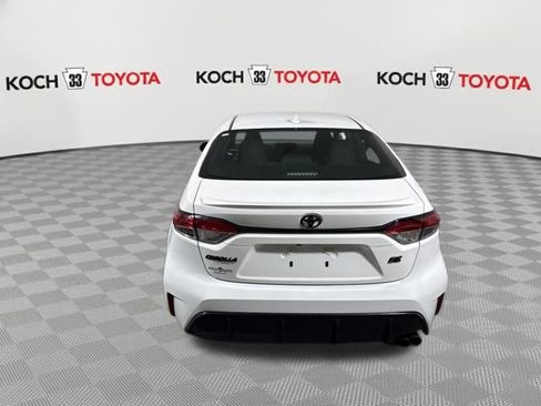 Used 2024 Toyota Corolla SE image 6