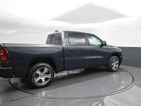 New 2026 RAM 1500 Express image 15