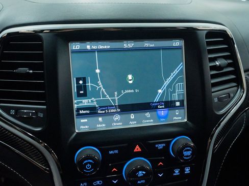 Used 2018 Jeep Grand Cherokee Trackhawk image 46