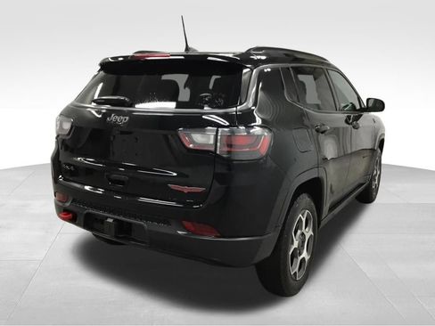 Used 2022 Jeep Compass Trailhawk w/ Trailhawk Elite Group AWD/4WD image 14