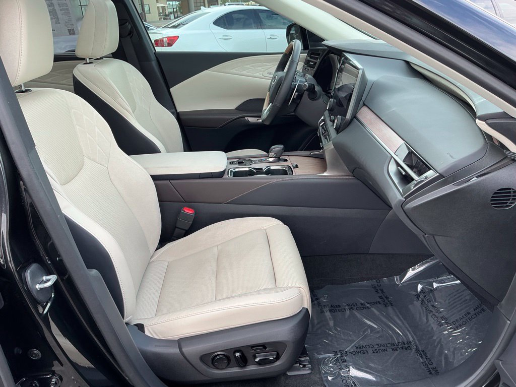 Certified 2024 Lexus RX 350 AWD w/ Convenience Package image 23